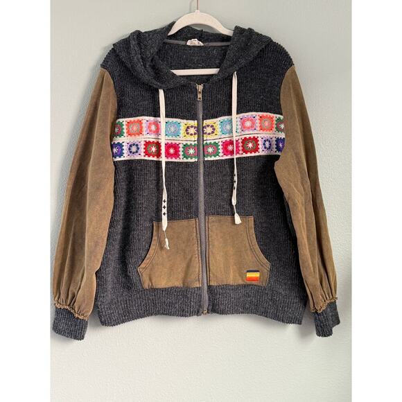 POL zip up sweater - Picture 4 of 10